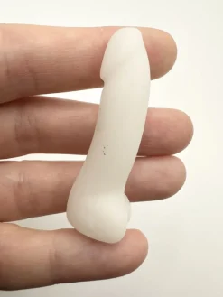 Tradera Ädelstenar<Sten Skulptur. Kvarts. Fallos, Penis.