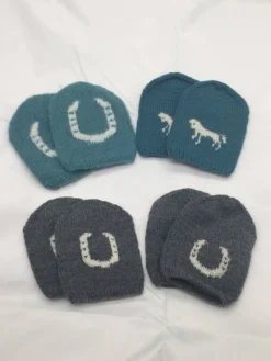 Tradera Stickade tåvärmare med hästmotiv^ Övrigt Handgjort