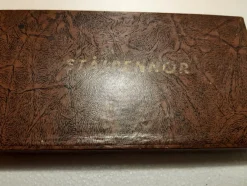 Tradera Pennor & Tillbehör<Stålpennor i fodral.