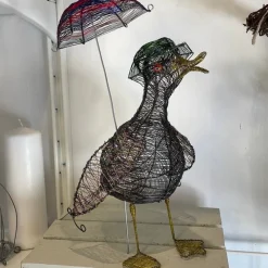 Tradera Ståltrådsfågel fågel med paraply - stor Badanka anka luffarslöjd, trådslöjd^ Övrigt Handgjort