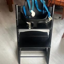 Tradera Stokke Tripp Trapp barnstol av nyare modell> Barn- & Babystolar