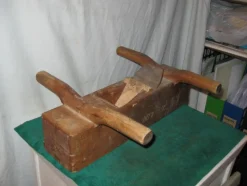 Tradera Stor 2 hands rubank. signerad/märkt> Allmoge