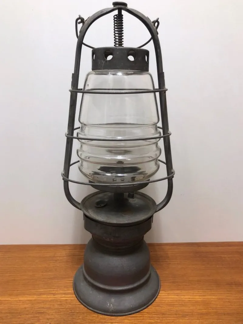 Tradera Technica & Nautica<Stor gammal karbidlampa