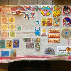 Tradera Klistermärken & Stickers<Stor samling retro klistermärken/dekaler från 70-80-talet