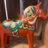 Tradera Större dalahäst 25,5 cm^ Dalahästar