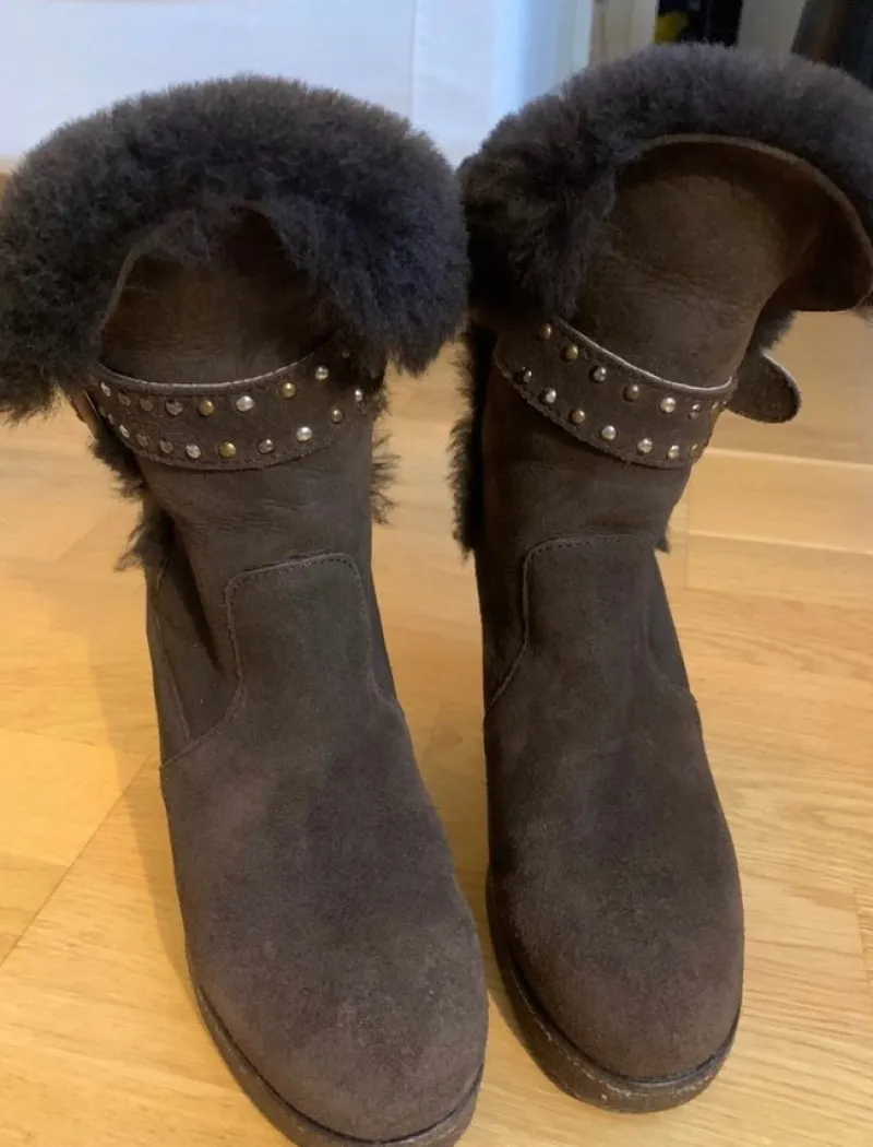 Tradera Damskor<Stövletter, st 39