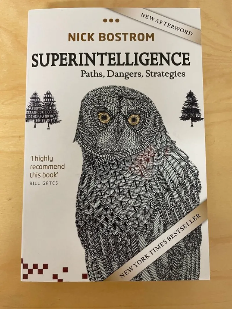 Tradera Superintelligence: Paths, Dangers, Strategies> Dator & Teknik