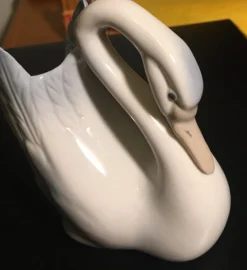 Tradera Svan figur i porslin> Keramik & Porslin, Utländskt