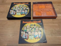 Tradera SVENSKA SKRATT (TOM BOX UTAN CD-SKIVOR(^ Skivomslag