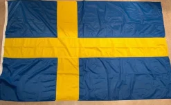 Tradera Sveriges flagga, längd 200 cm^ Flaggor