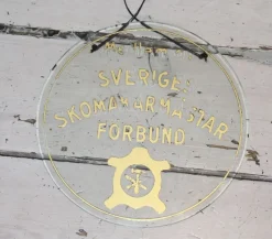 Tradera Skyltar<SVERIGES SKOMAKARMÄSTARFÖRBUND ÄLDRE GLASSKYLT