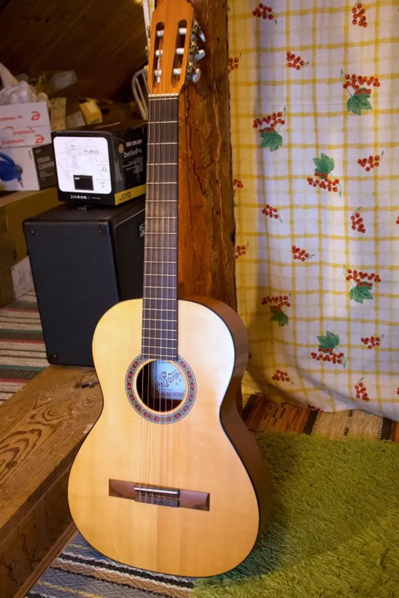 Tradera Swedtone Carina Klassisk Gitarr (Lugnås)^ Musikinstrument