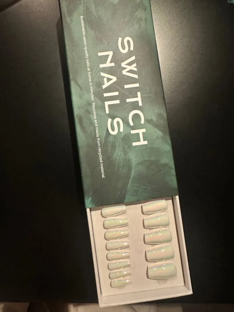 Tradera Manikyr, Hand- & Fotvård<Switch nails White unicorn ballerina/short