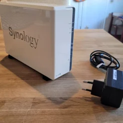 Tradera Synology DiskStation DS120j NAS med 1TB HDD> Extern Lagring