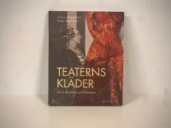 Tradera Teaterns Kläder 100 år av dräkter på Dramaten (ah)> Drama, Dans, Film & Teater