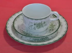 Tradera Tekopp med fat o assiette GRÖNA ANNA från Gustavsberg.> Keramik & Porslin, Svenskt