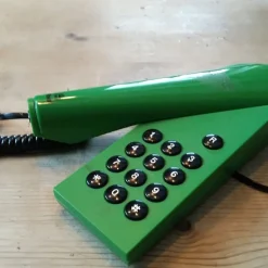 Tradera Fast Telefoni<Telefon