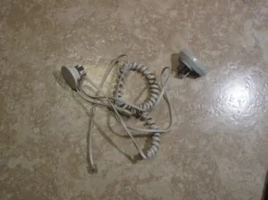 Tradera Fast Telefoni<Telefonkabel med kontakter. Fast telefoni.