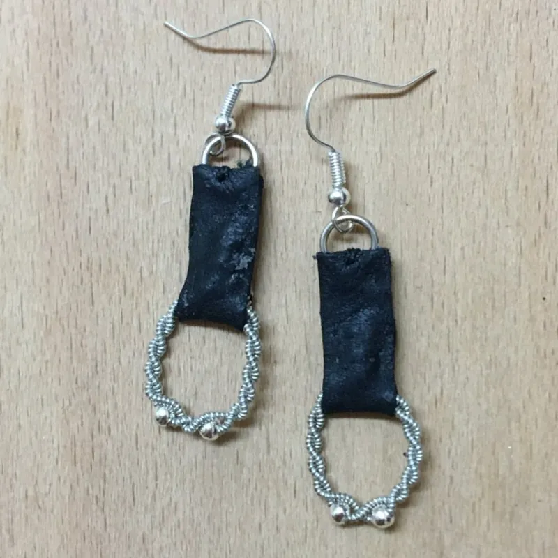 Tradera Tenntrådsörhänge ~ Sameslöjd> Hemslöjd