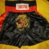 Tradera Kampsport<Thaiboxningshorts med tiger