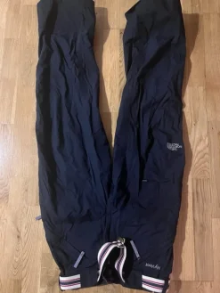 Tradera Alpint<The North Face mörkblå skidbyxor, storlek M