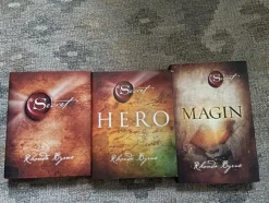 Tradera The Secret-trilogin: The Secret, Hero, Magin av Rhonda Byrne> Religion & Livsåskådning