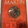 Tradera The World of Ice and Fire – Illustrerad Guide till Westeros (mycket bra skick)> Serieoriginal