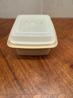 Tradera Toppware Förvaringsburk med Lock^ Tupperware