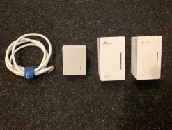 Tradera TP-Link AV600 Powerline Adapters (2x) met ethernetkabel> Nätverk & Tillbehör