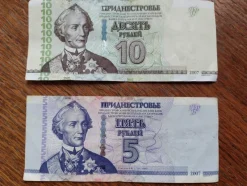 Tradera Transnistrien Rubel 2 st. sedlar: 10, 5^ Sedlar