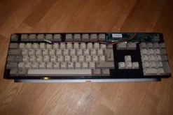 Tradera Trasigt Amiga 500 tangentbord> Datorer