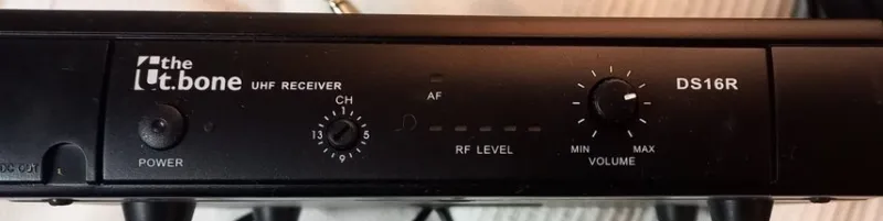 Tradera Trådlöst system för gitarr eller mygga T.bone^ Studio & Scenutrustning