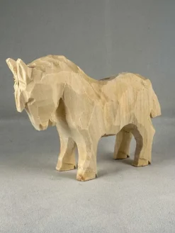 Tradera Samlarfigurer<Trähäst - handgjord träfigur