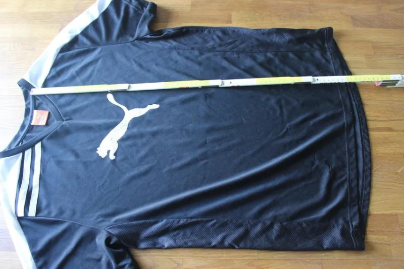 Tradera Fotboll<Träningströja svart Puma stl L