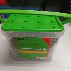 Tradera Träskruv byggskruv Essve 6,0x120 mm hink> Skruv, Plugg & Spik