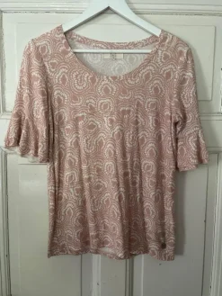 Tradera T-shirt i 100% viskos^ Damkläder