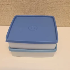 Tradera Tupperware 2 st förvaringslådor Oanvända!^ Tupperware