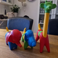 Tradera Tupperware djur - Elefant, Hund & Giraff. Klick-kloss^ Tupperware