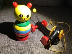 Tradera Två gamla leksaker från Brio> Brio & Träleksaker