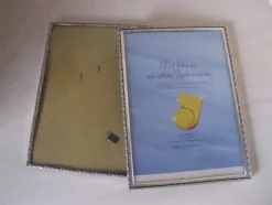 Tradera Två äldre metallramar / fotoramar / Jydén^ Ramar