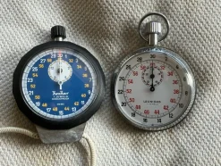 Tradera Två vintage stoppur - Hanhart & Leonidas (Heuer)^ Tidtagarur