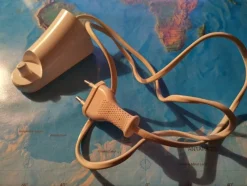 Tradera Tandvård<Tysktillverkad laddare (Type 3709) till vissa Oral-B eltandborstar (originaldel)