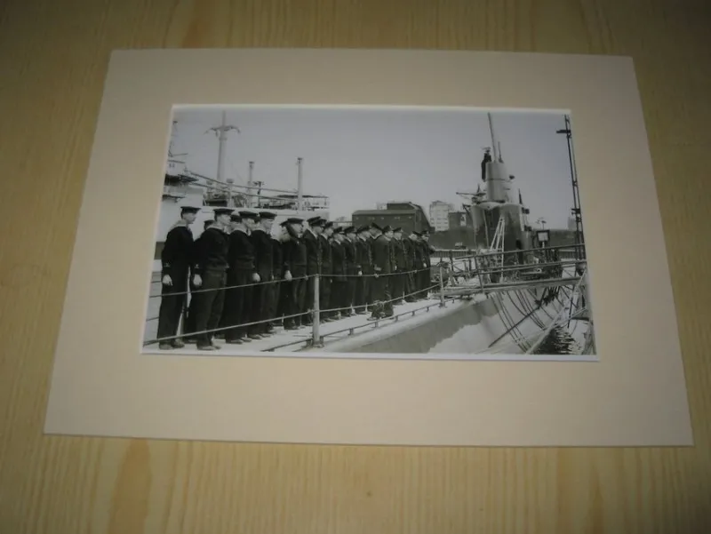 Tradera Ubåt HMS Draken fotografi med passepartout^ Båt- & Fartygsmemorabilia