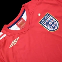 Tradera Fotboll<UMBRO England Röd Matchtröja strl XL