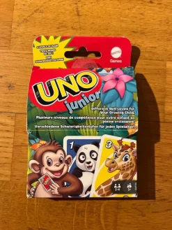 Tradera UNO Junior kortspel> Barnspel & Pussel