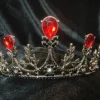 Tradera Hårsmycken & Diadem<Vacker tiara krona i svart/rött Maskerad Fest Drottning Bal Gala Nyår
