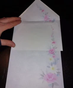 Tradera Kuvert & Brevpapper<Vackert brevpapper med blommor