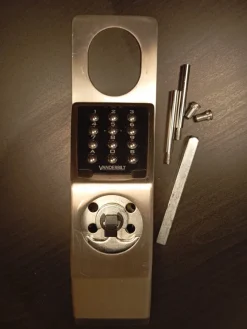 Tradera VANDBILT CD30 Kodlås> Lås & Larm