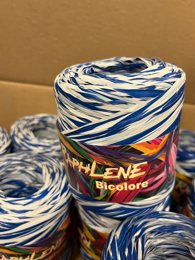 Tradera Varupartier<Varuparti - 20st presentsnöre blå/vit 200m