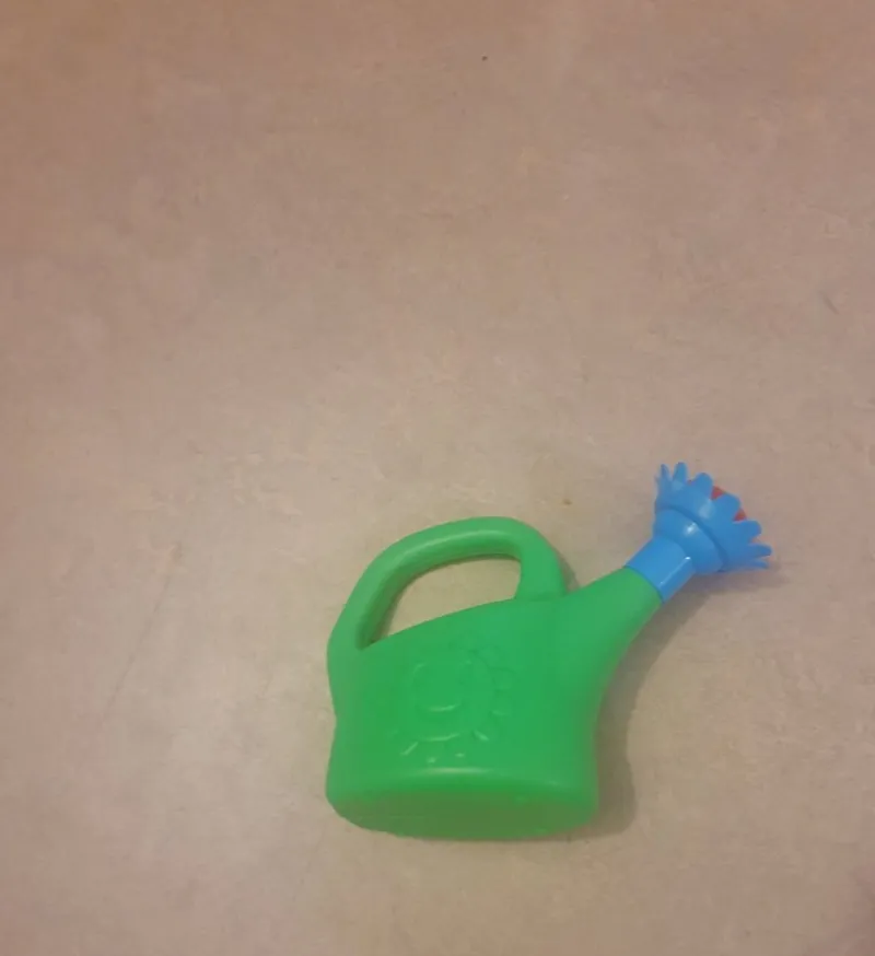 Tradera Bevattning<Vattenkanna för barn. Plast.